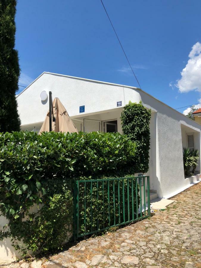 Villa Dvojac Jadranovo Esterno foto